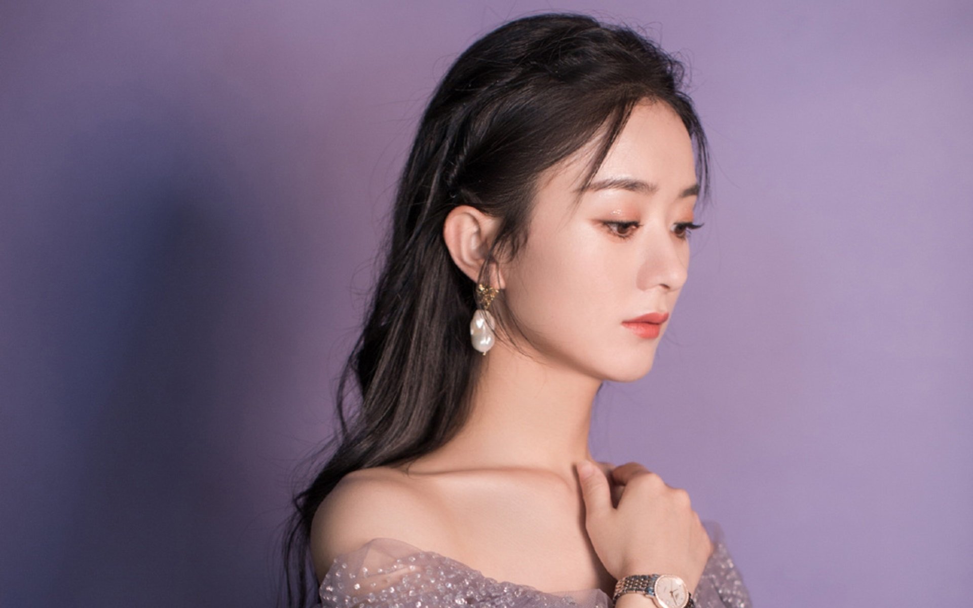 战队教练更替影响赛场表现，战队教练和领队的区别